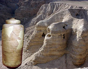 Qumran Cave 4 and Jar. Ferrell Jenkins.  Biblicalstudies.info